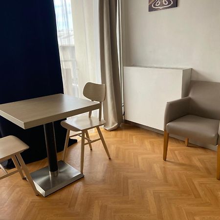 Apartamento Nimes studio Les Lavandes Parking securisé Exterior foto